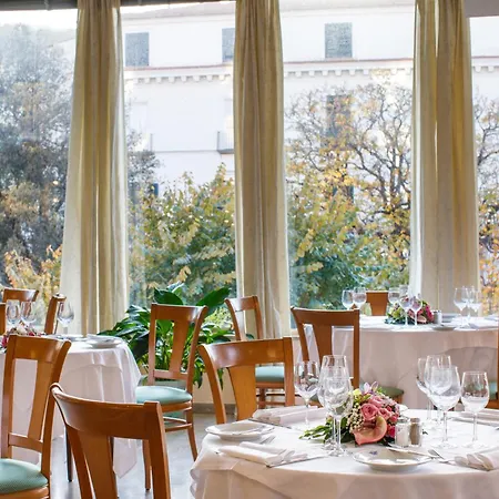 Grand Cesare Augusto Hotel