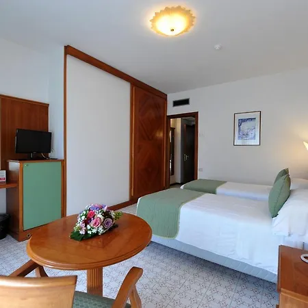 Hotel Grand Cesare Augusto Sorrento