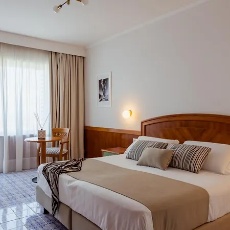 Hotel Grand Cesare Augusto Sorrento