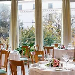 Grand Cesare Augusto Hotel