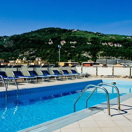 Hotel Grand Cesare Augusto 4*