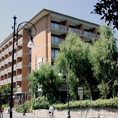 Grand Cesare Augusto Hotel