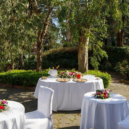 Grand Cesare Augusto Hotel 4*