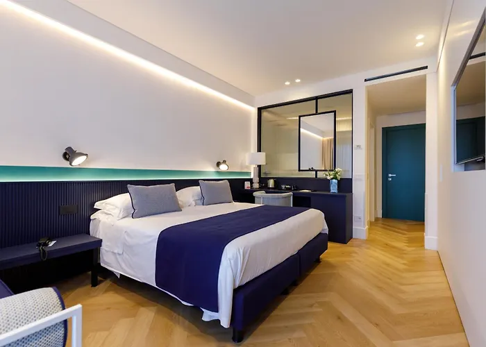 Hotel Grand Cesare Augusto 4*