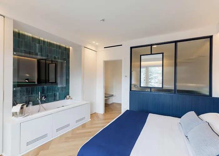 Grand Cesare Augusto Hotel 4*