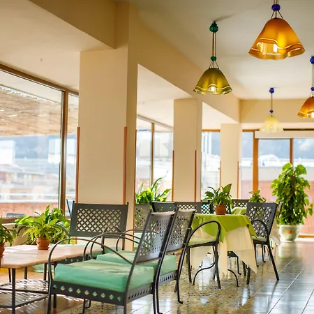 Grand Cesare Augusto 4* Σορέντο