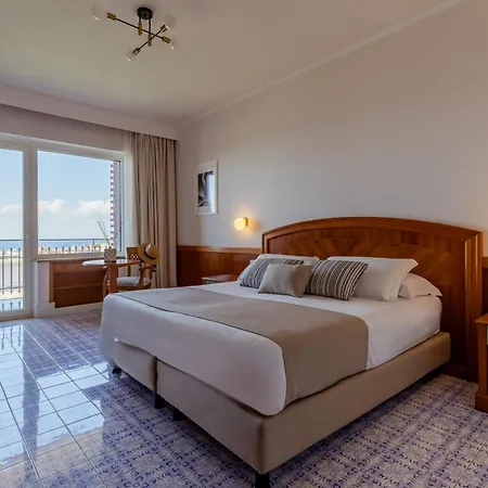 Grand Cesare Augusto Hotel Sorrento