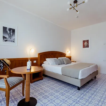 Grand Cesare Augusto 4* Sorrento