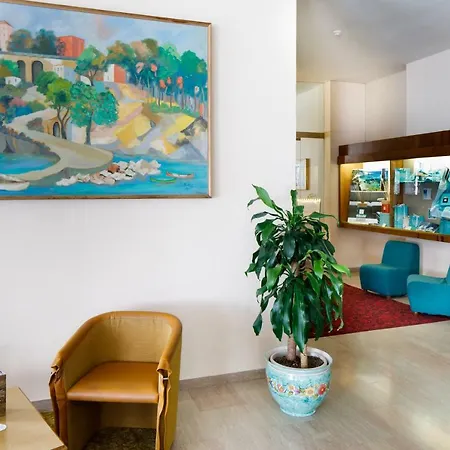 Ξενοδοχείο Grand Cesare Augusto 4*