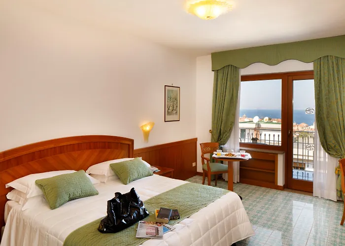 Grand Cesare Augusto Hotel