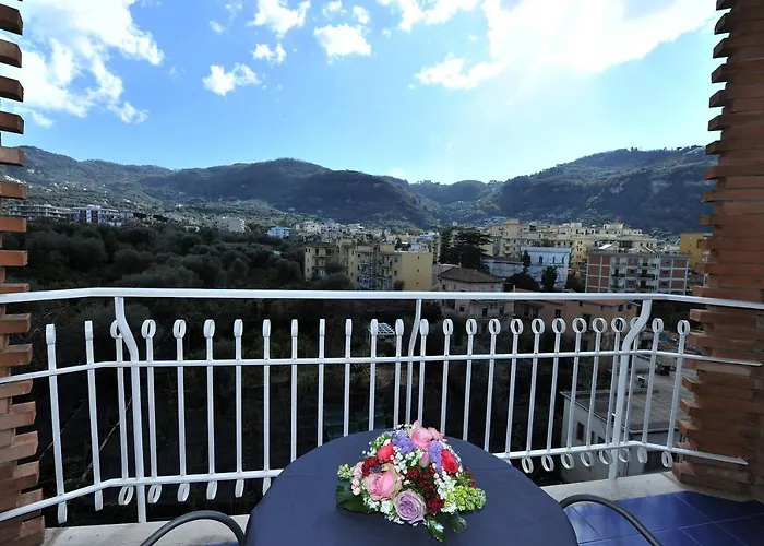 Grand Cesare Augusto 4* سورينتو