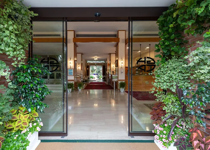 Grand Cesare Augusto Hotel