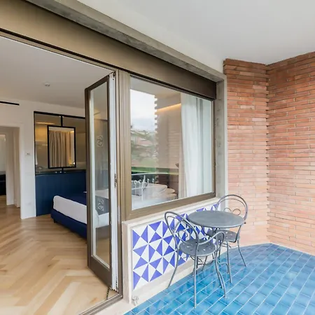 グランド チェザーレ アウグスト 4* ソレント