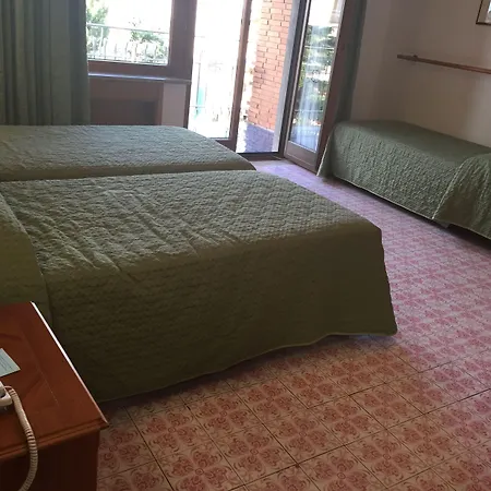 グランド チェザーレ アウグスト