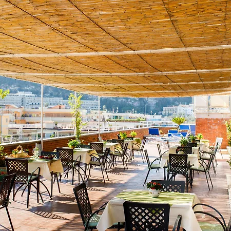 グランド チェザーレ アウグスト