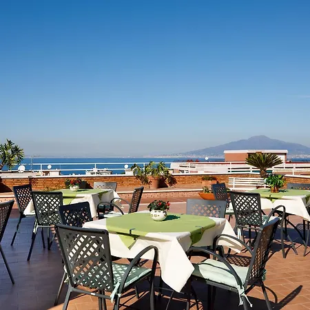 グランド チェザーレ アウグスト